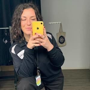 Meet your Posher, Danielle